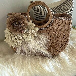 Custom-one of a kind raffia purse